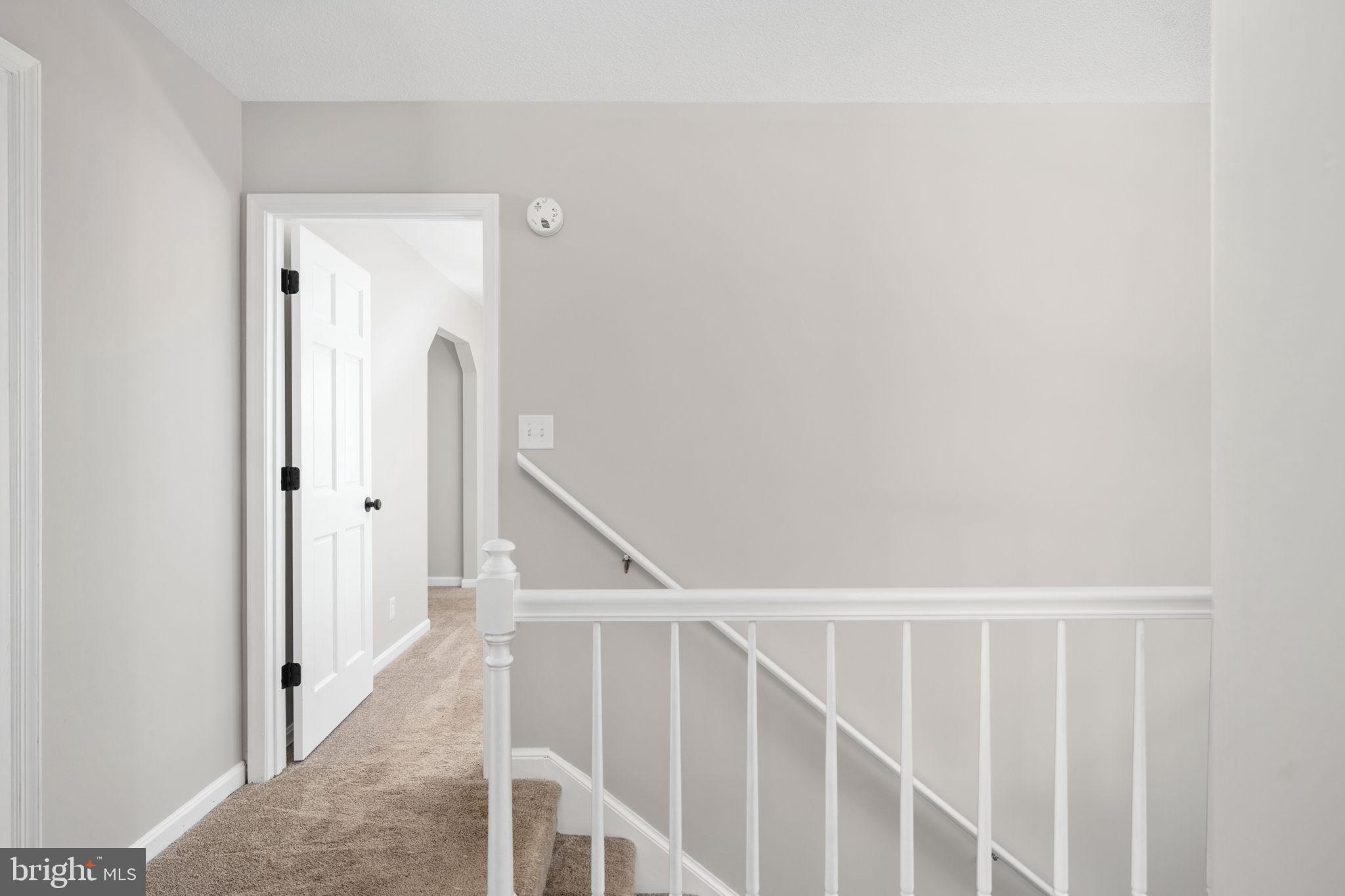4 ENDICOTT LANE