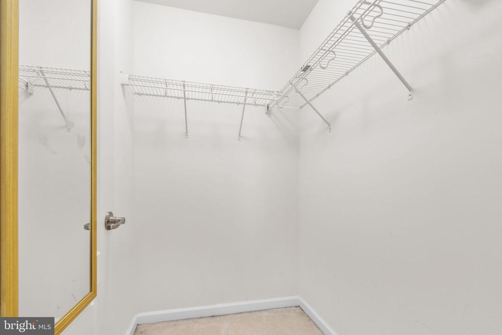 213 HIDDEN BROOK DRIVE