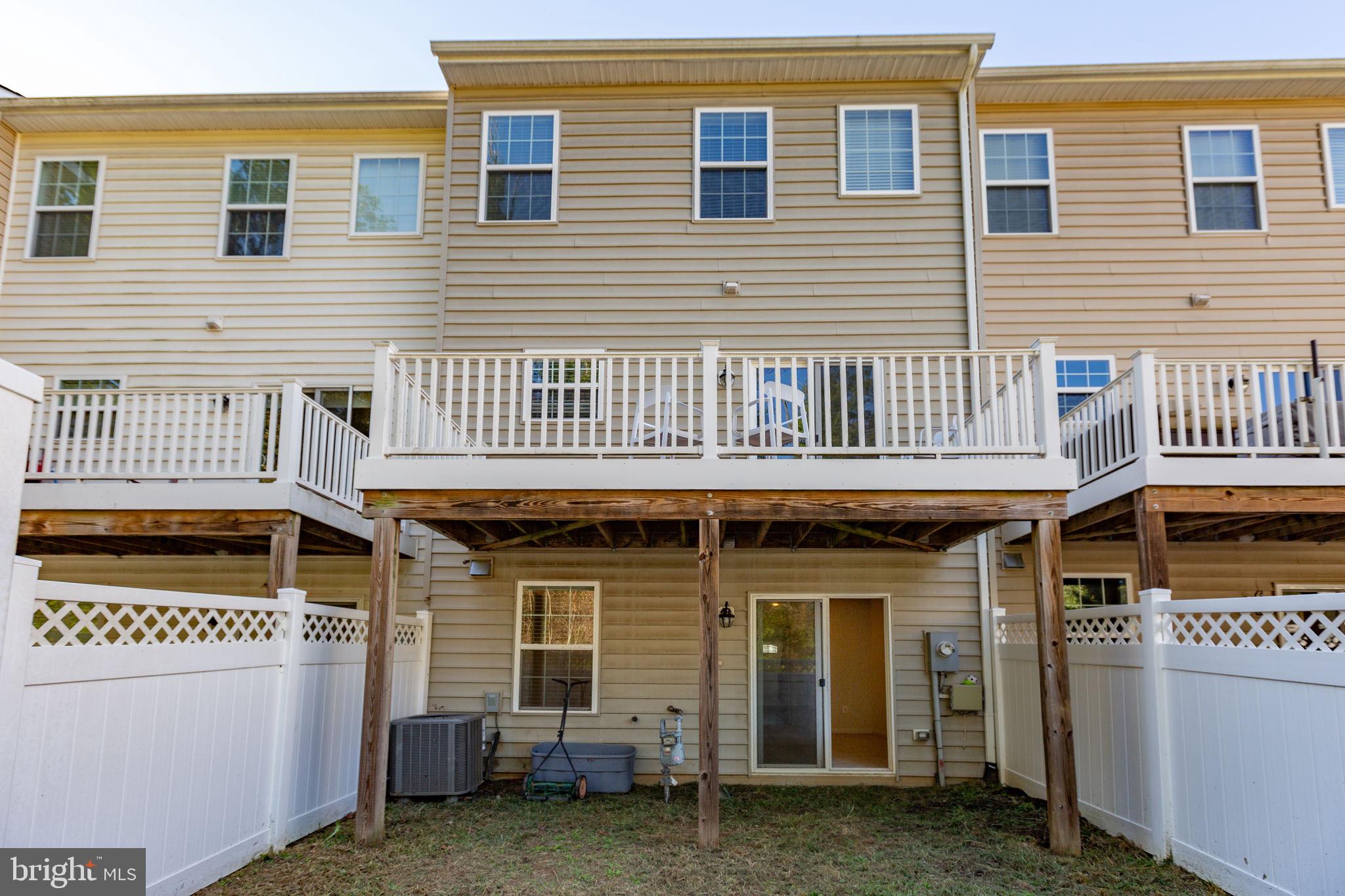 213 HIDDEN BROOK DRIVE