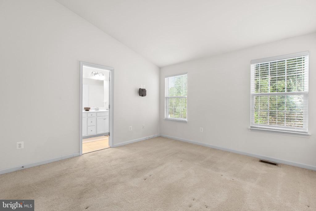 213 HIDDEN BROOK DRIVE