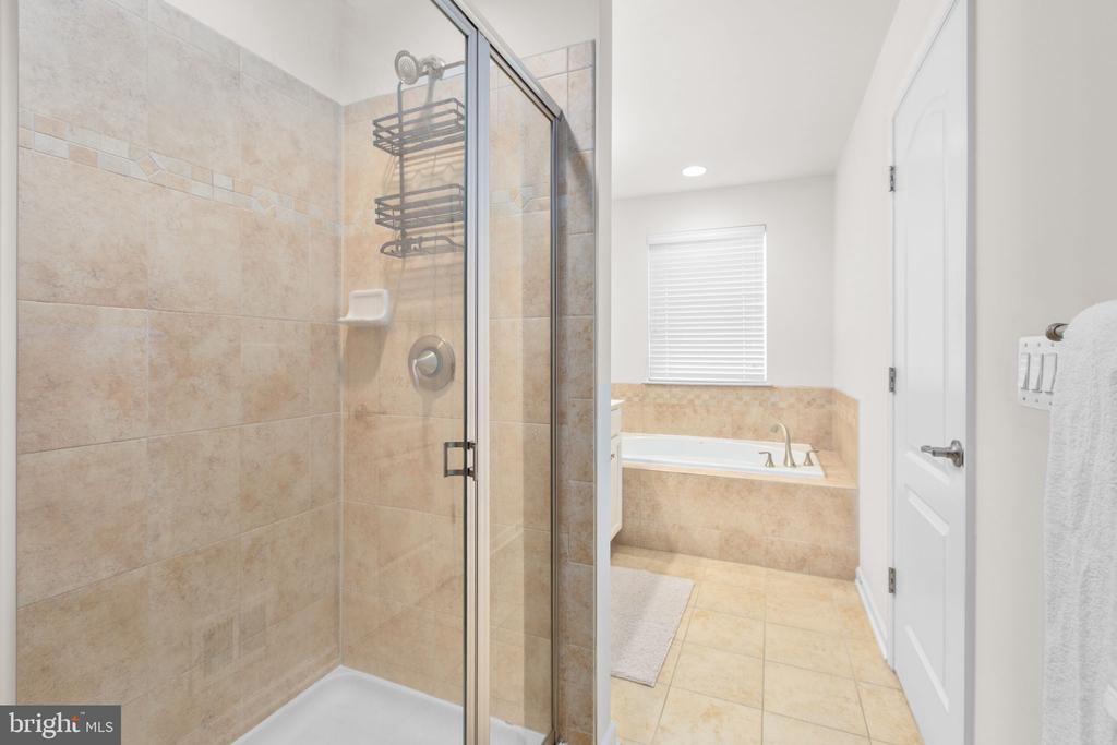 213 HIDDEN BROOK DRIVE