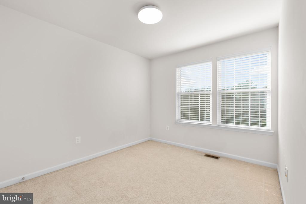 213 HIDDEN BROOK DRIVE