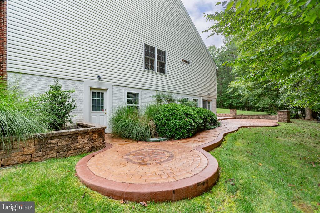 78 MADELINE LANE
