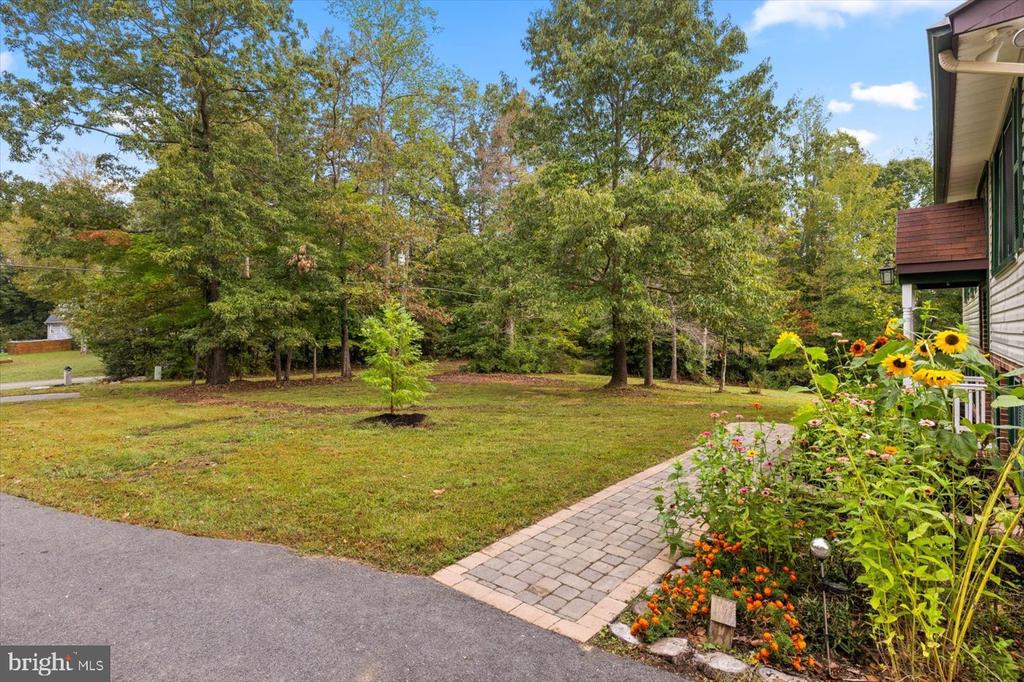 621 HOLLY CORNER ROAD