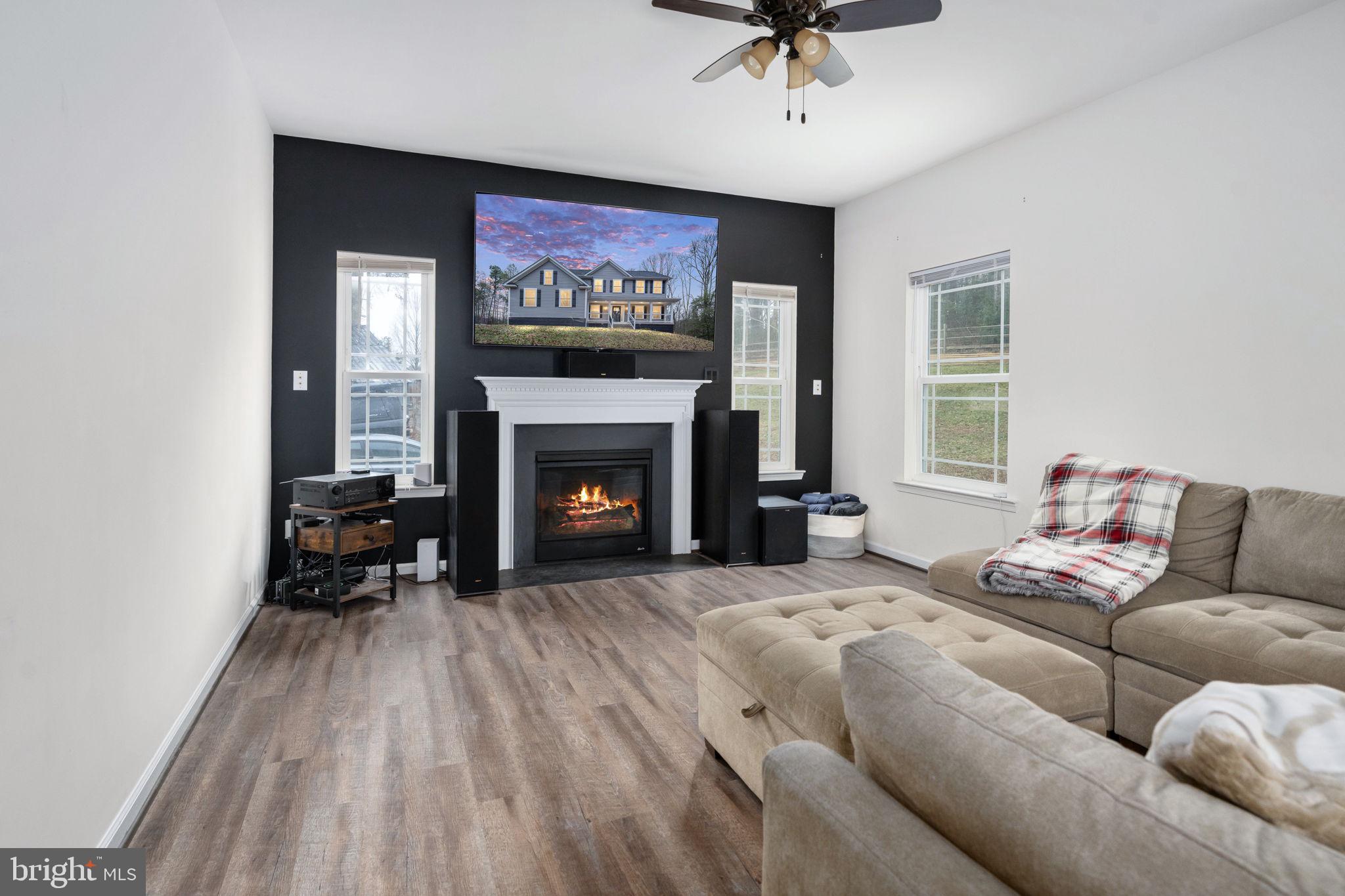 794 WHITE OAK ROAD