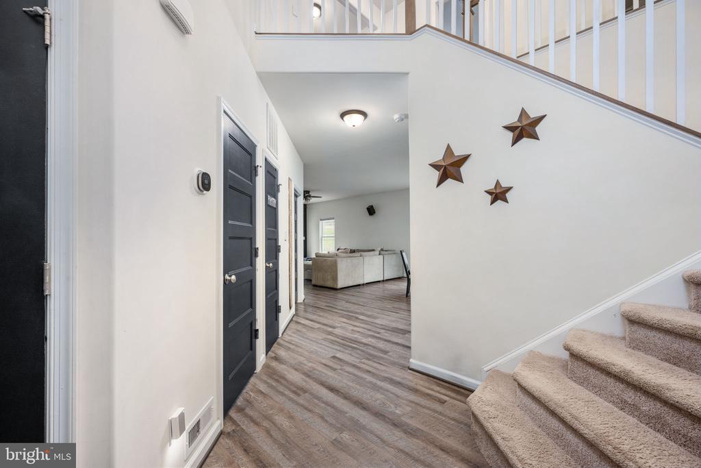 794 WHITE OAK ROAD