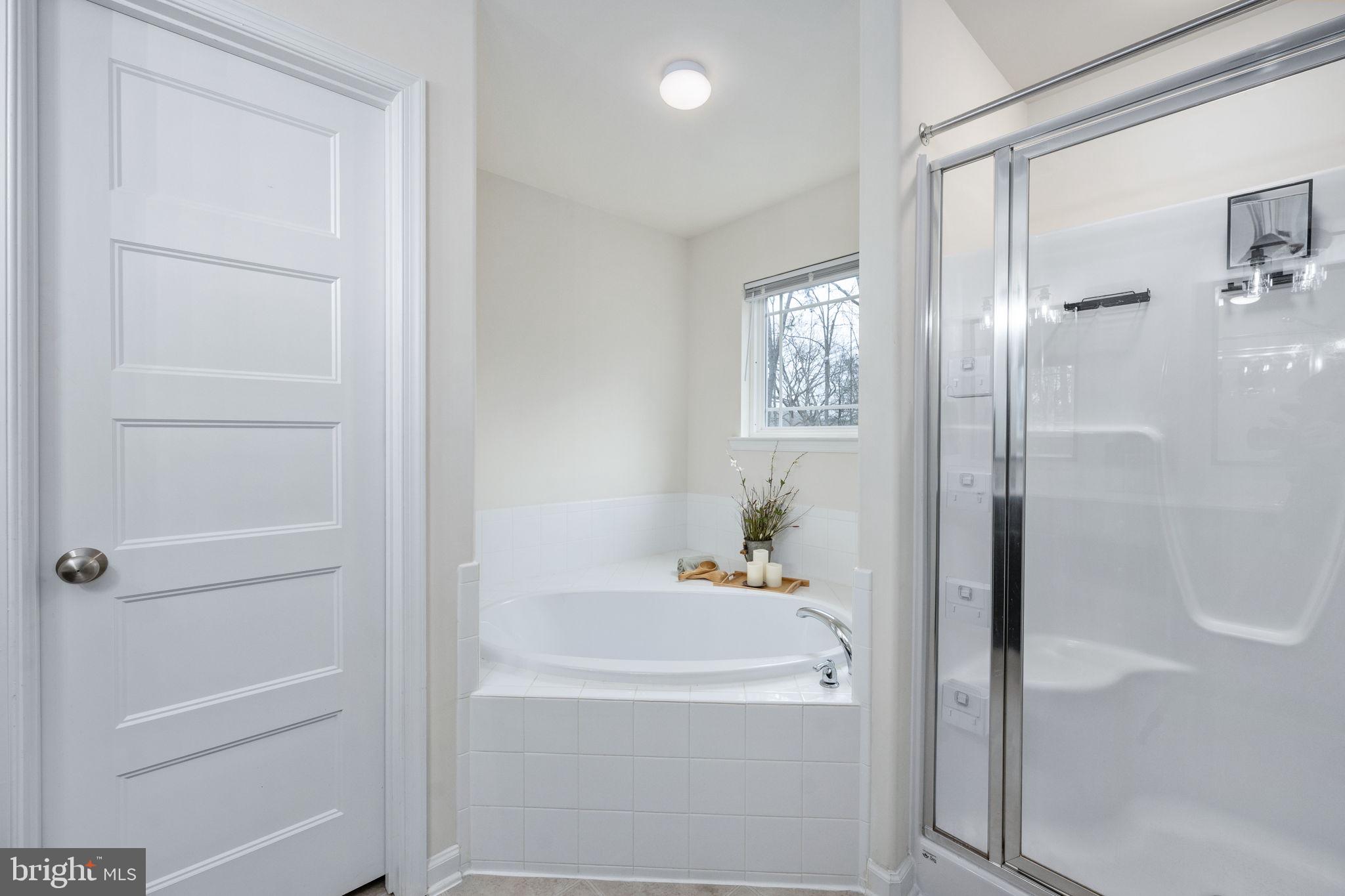 794 WHITE OAK ROAD