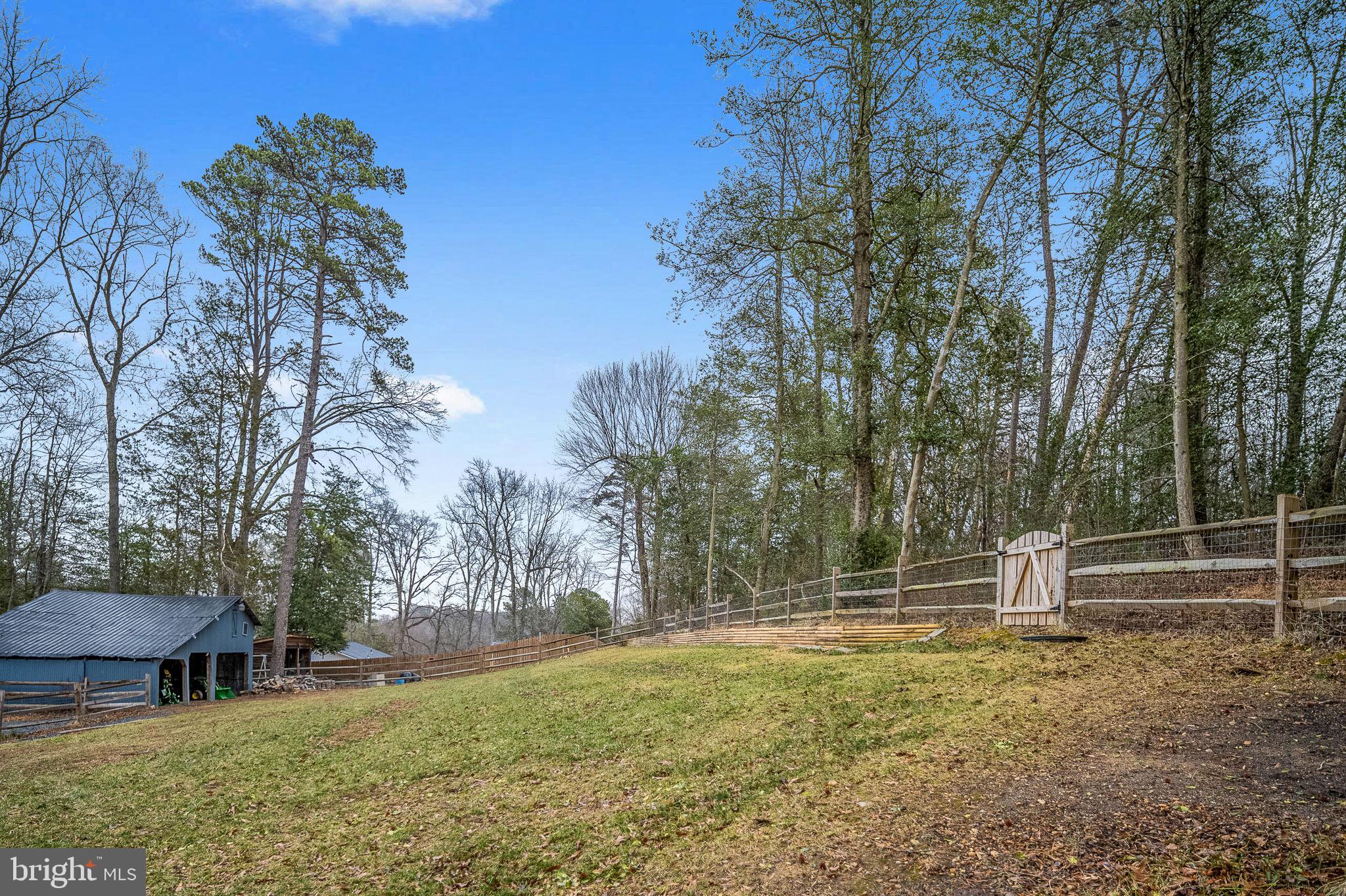 794 WHITE OAK ROAD