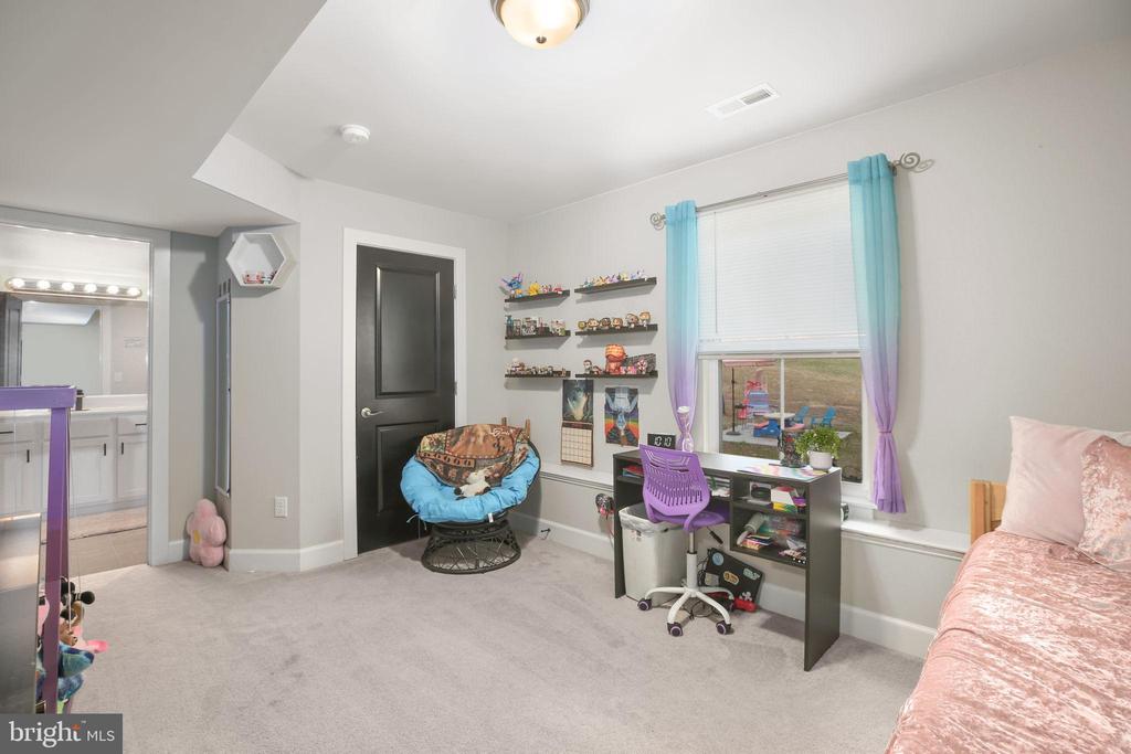 189 RUBY GLEN LANE