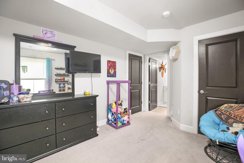 189 RUBY GLEN LANE