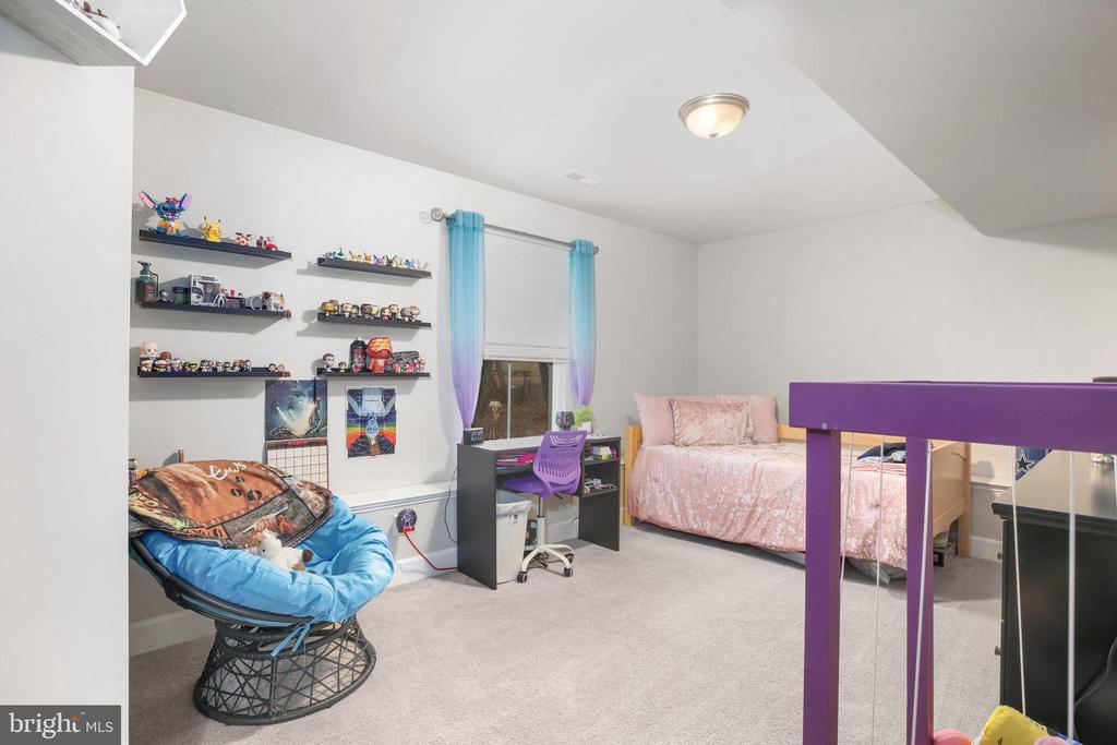 189 RUBY GLEN LANE