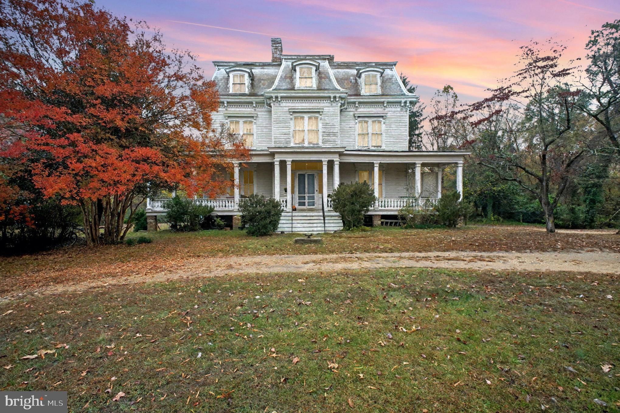 900 FICKLEN ROAD