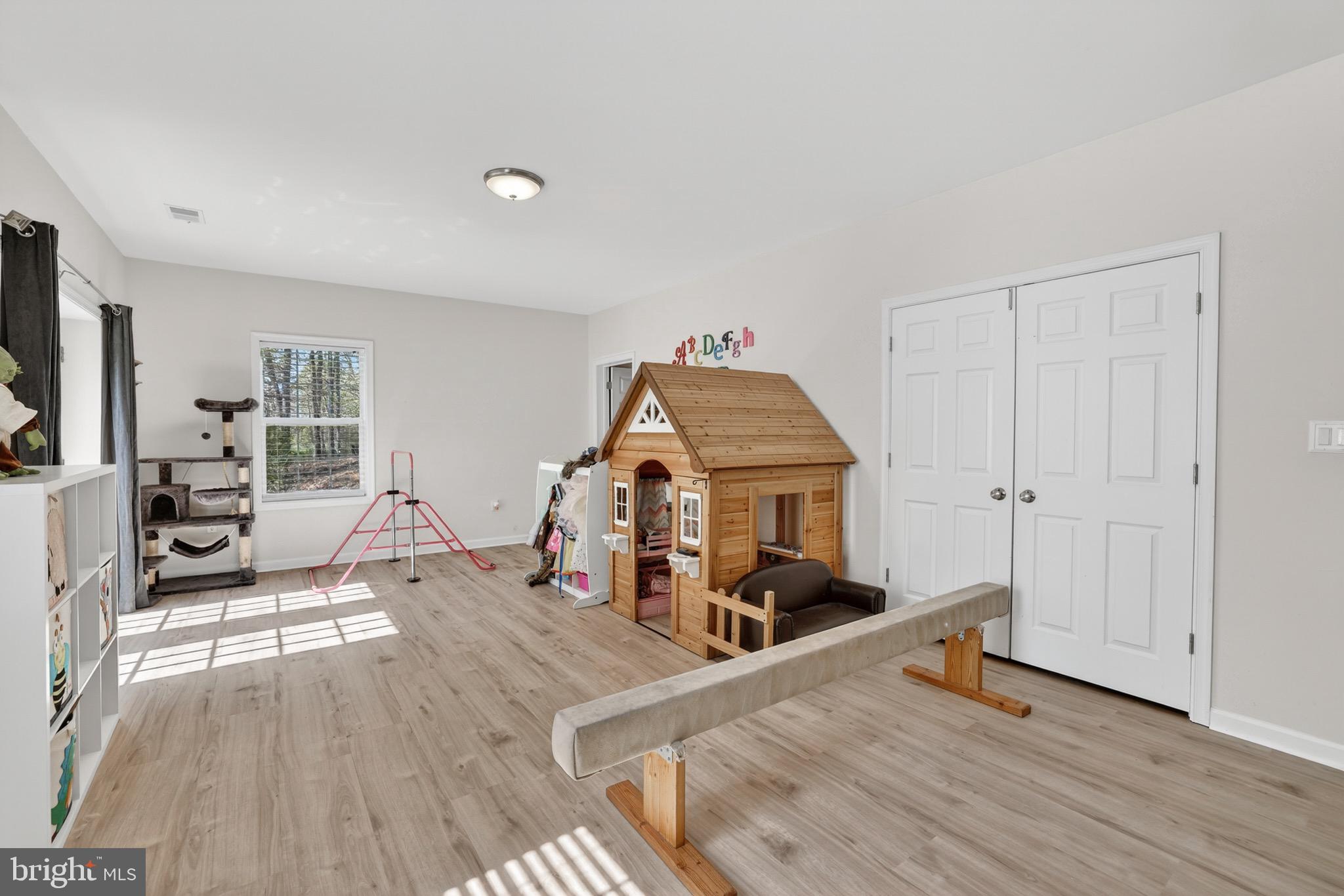 2225 CAMP GEARY LANE