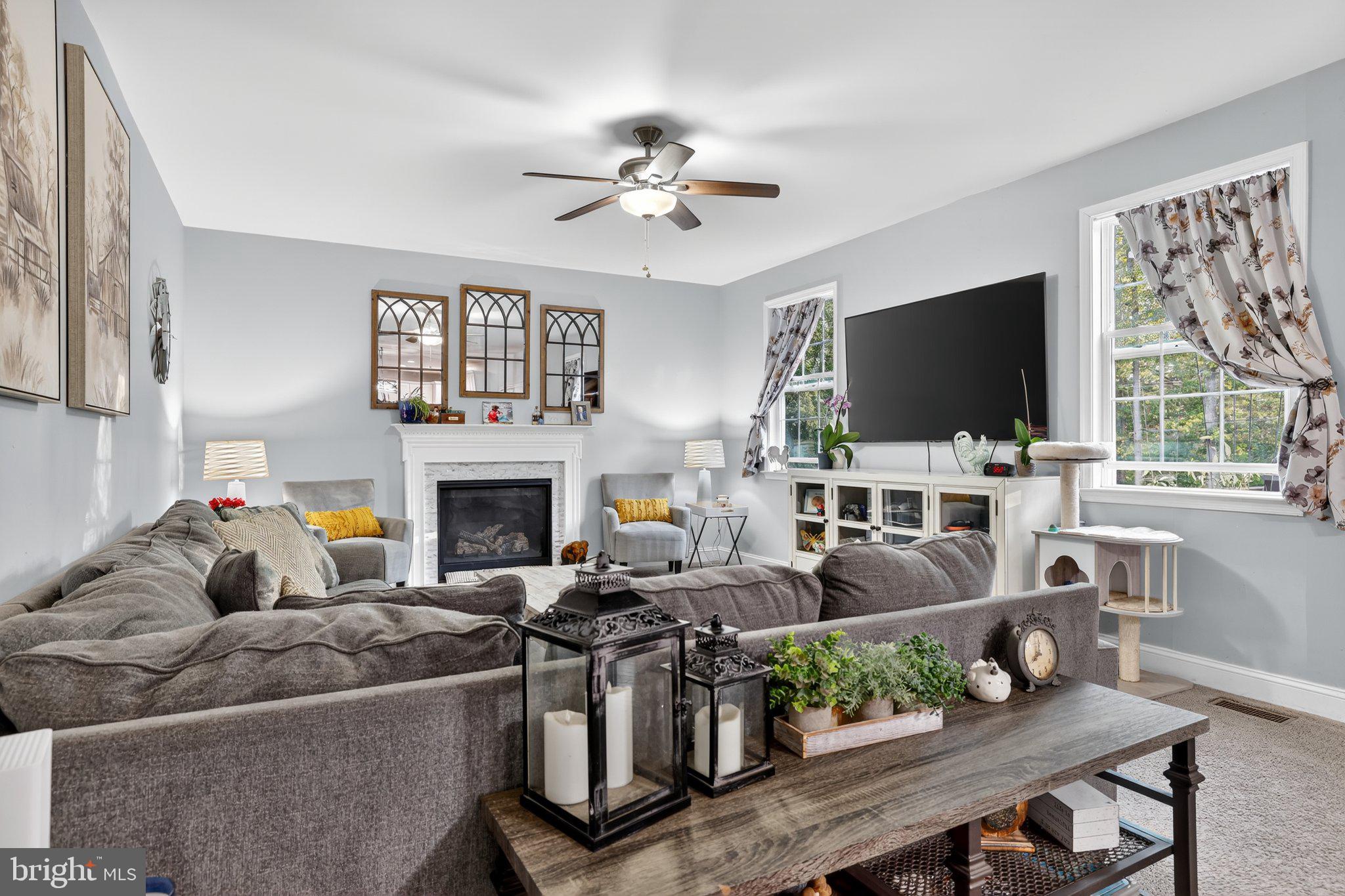 2225 CAMP GEARY LANE