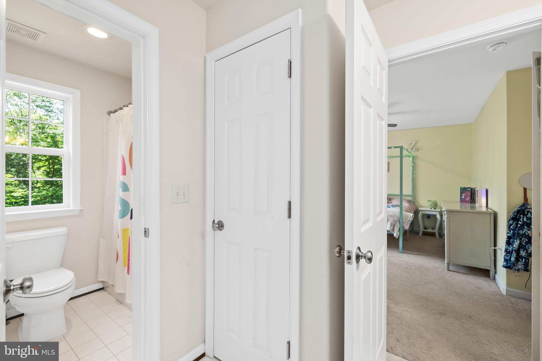 2225 CAMP GEARY LANE