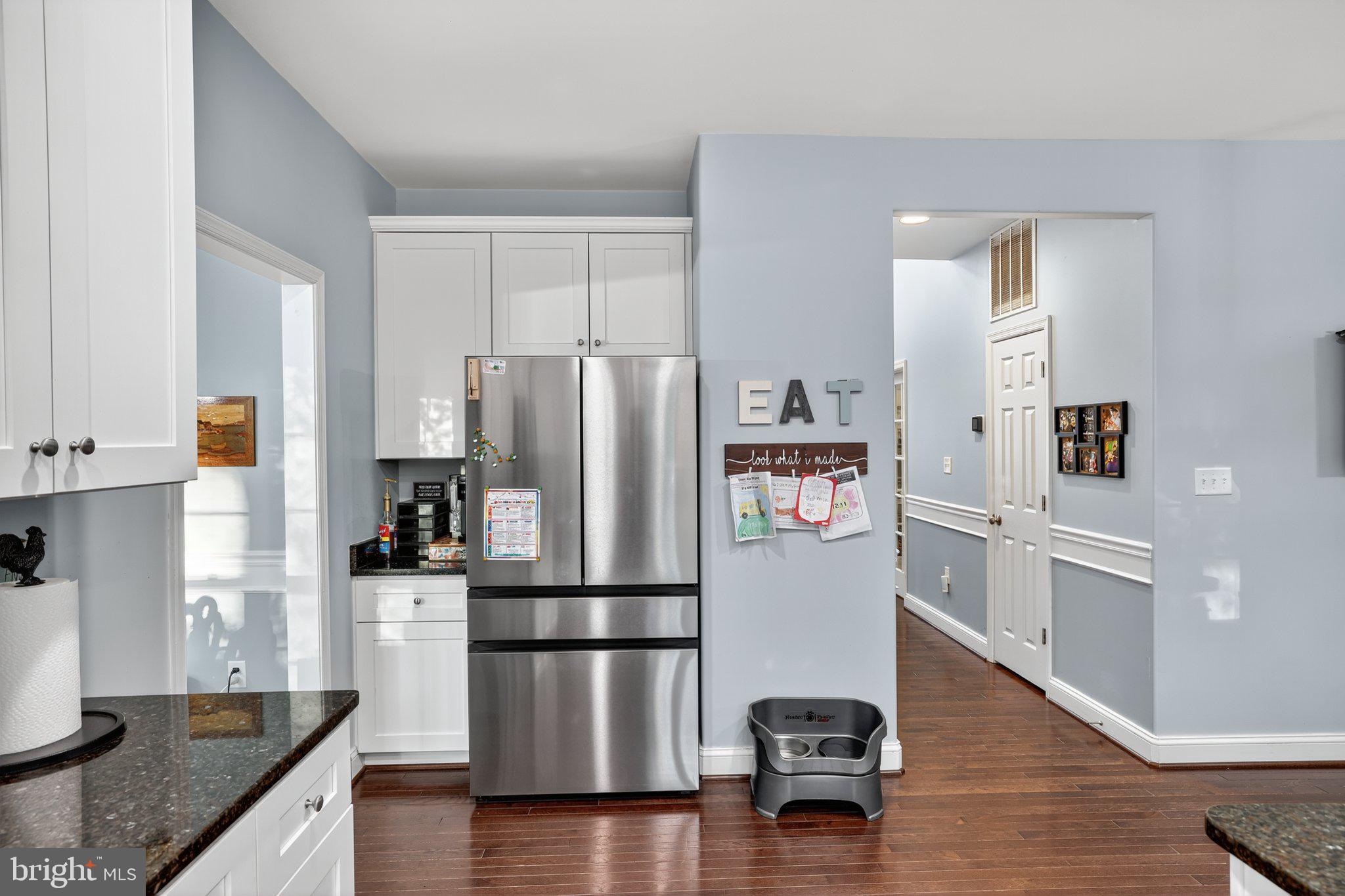 2225 CAMP GEARY LANE