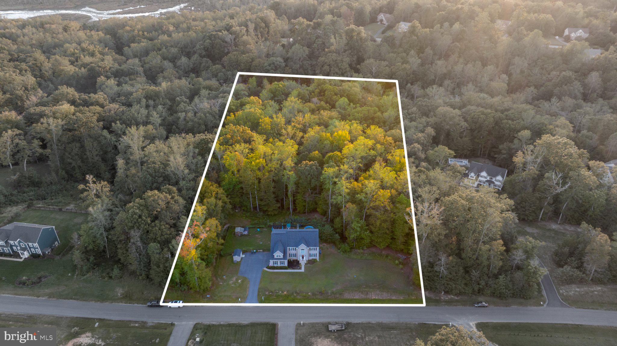 2225 CAMP GEARY LANE