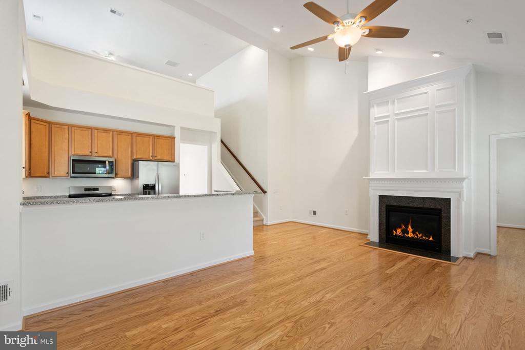 33 DENISON STREET