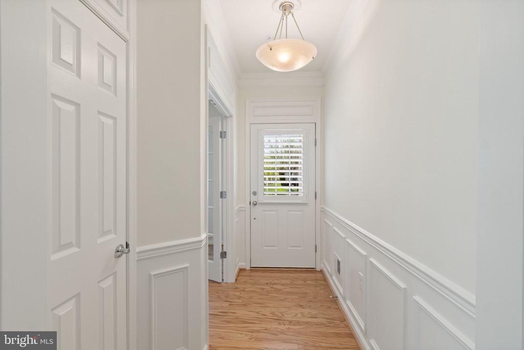 33 DENISON STREET