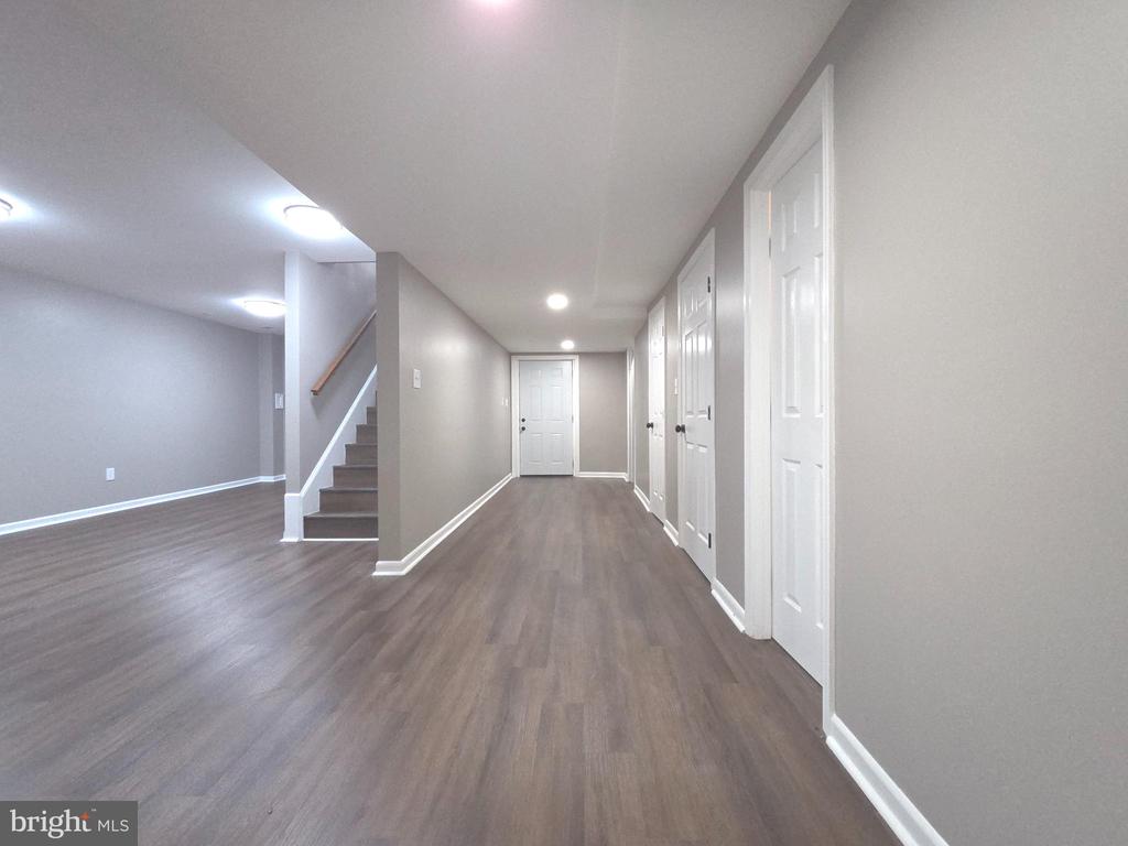1257 WHITE OAK ROAD