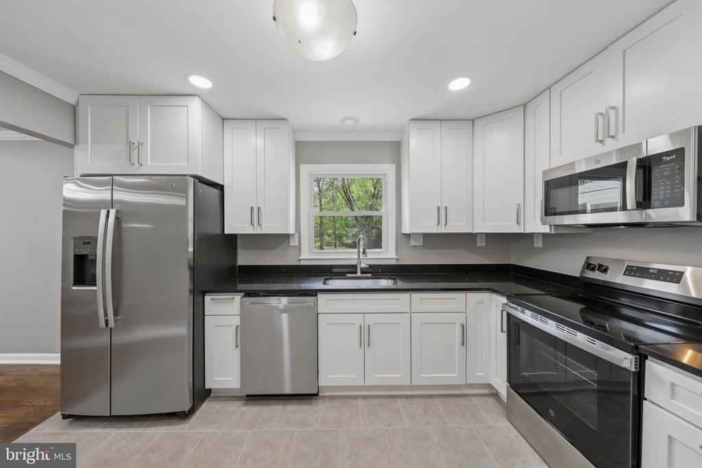 1257 WHITE OAK ROAD