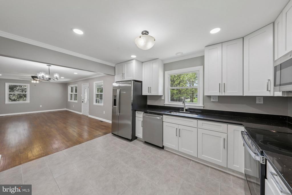 1257 WHITE OAK ROAD