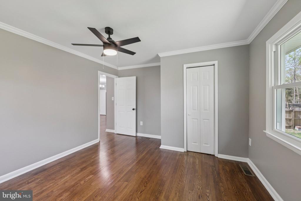 1257 WHITE OAK ROAD