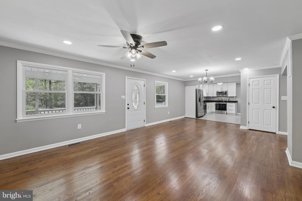 1257 WHITE OAK ROAD