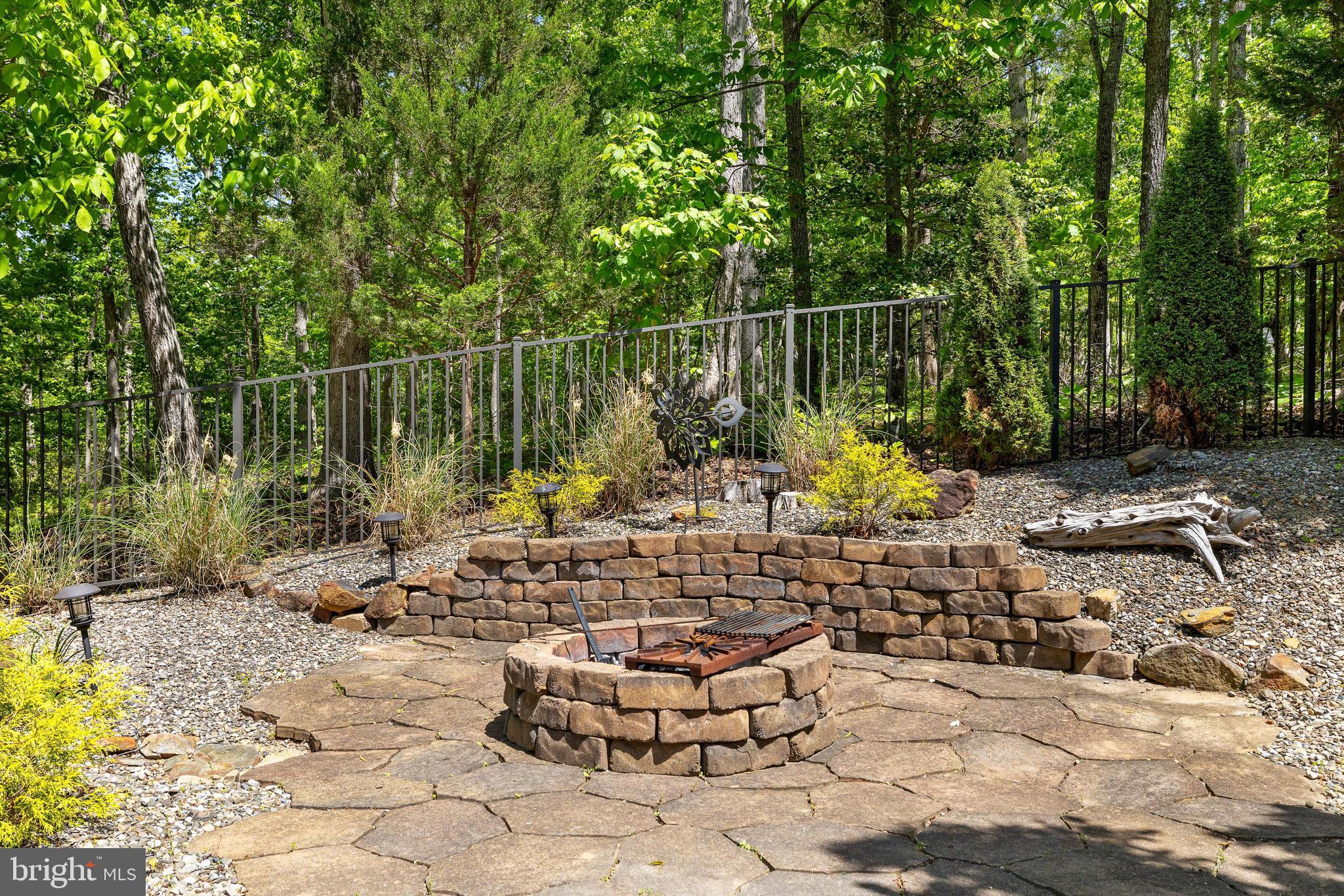 136 HOLLY BERRY ROAD