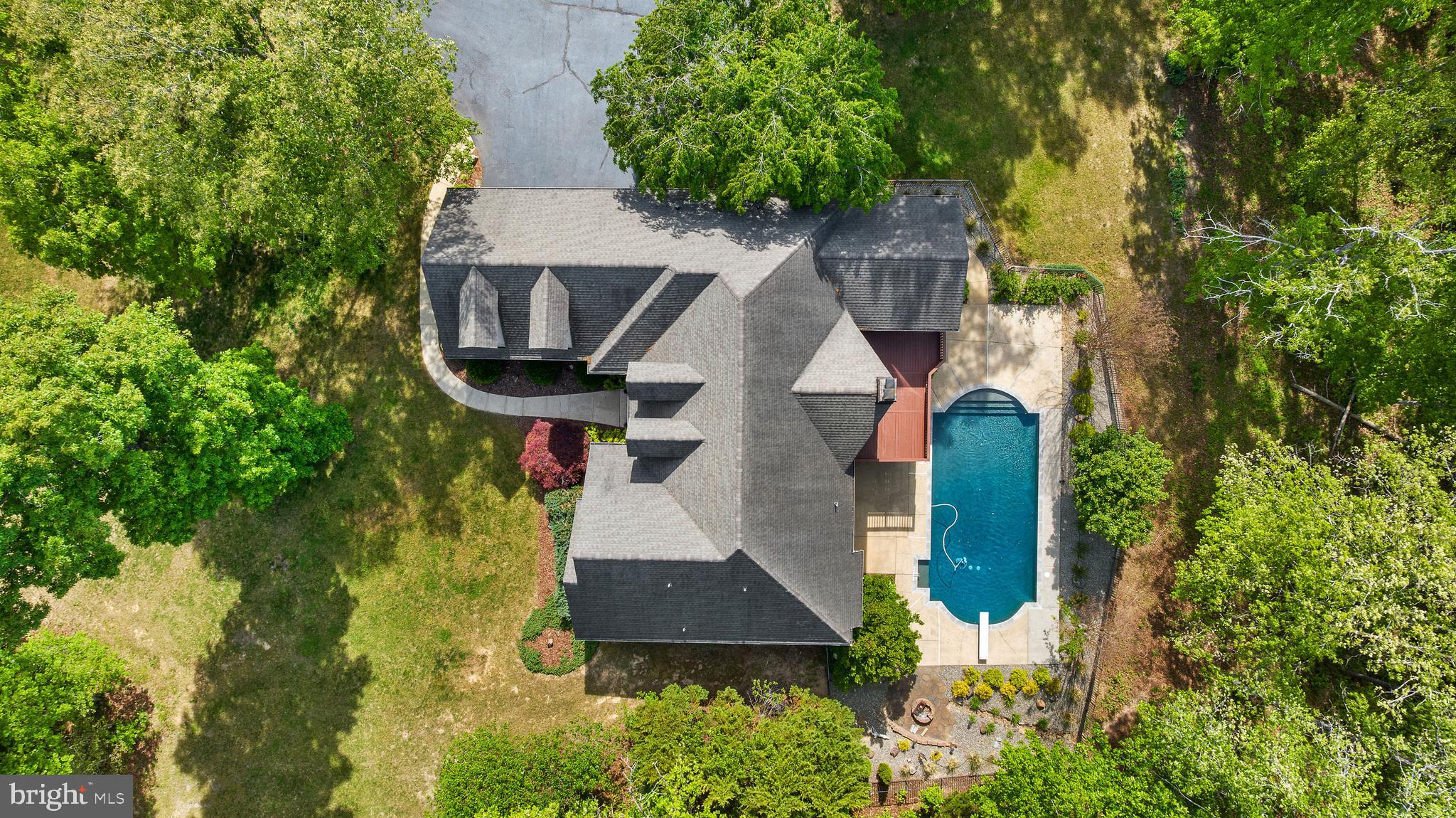 136 HOLLY BERRY ROAD