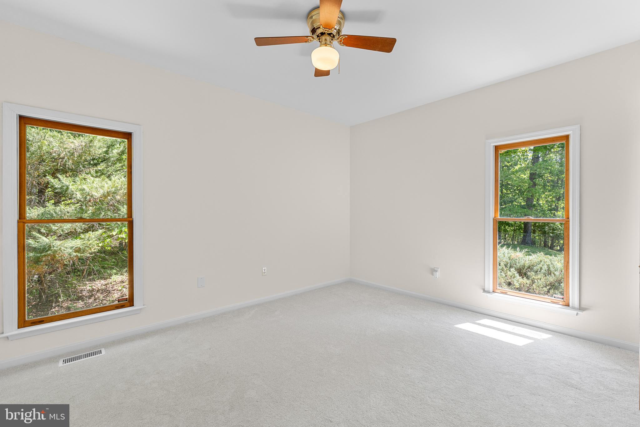 136 HOLLY BERRY ROAD