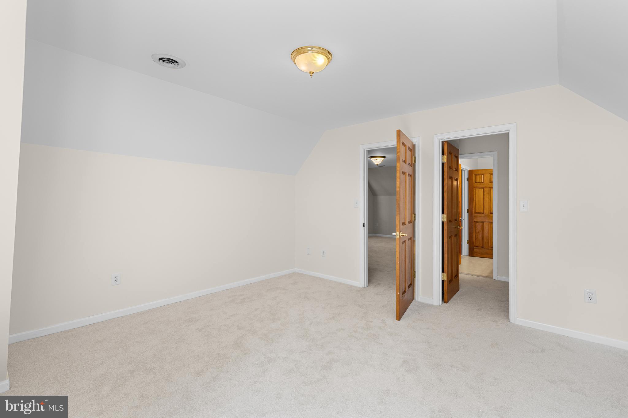 136 HOLLY BERRY ROAD