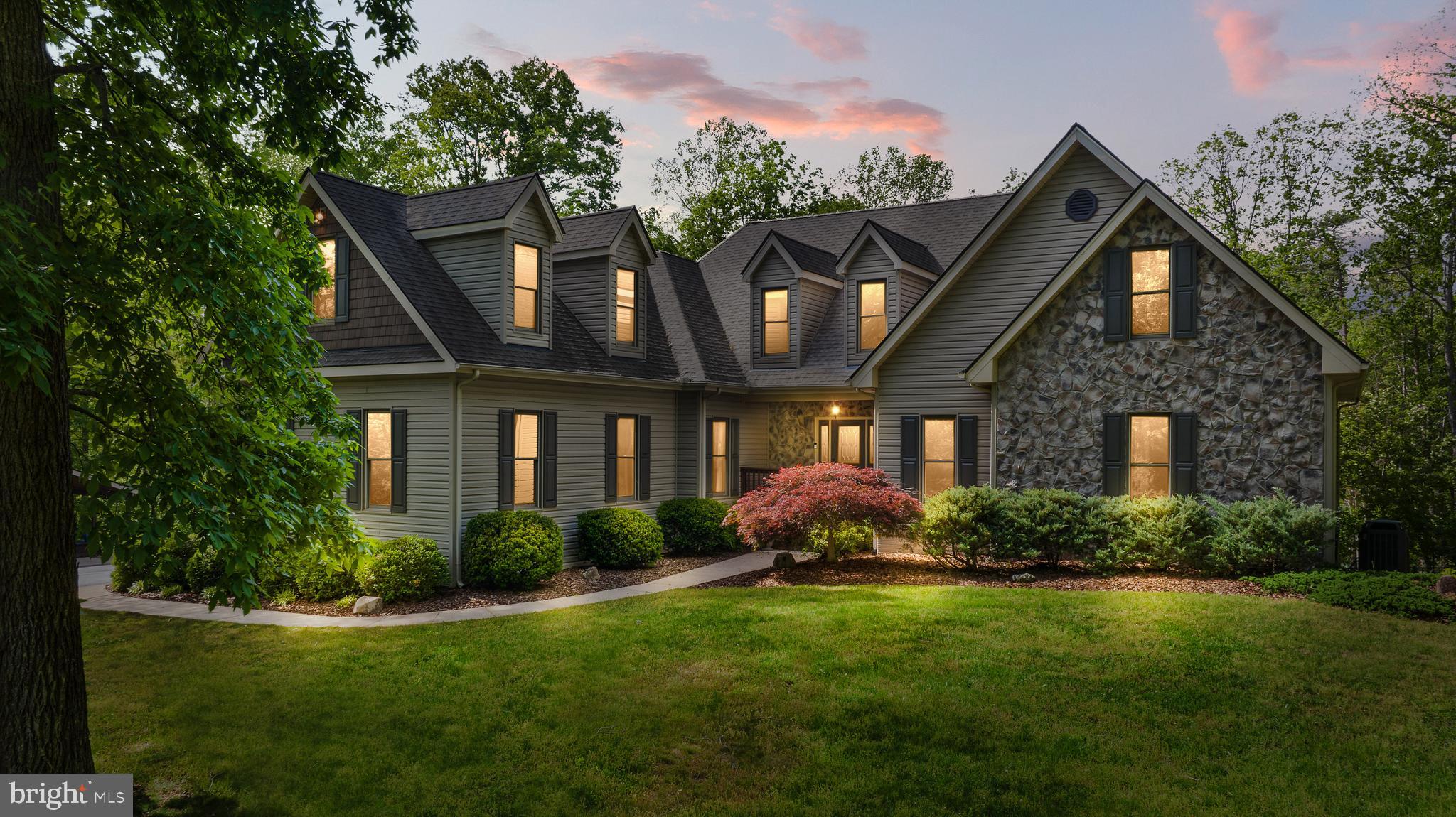 136 HOLLY BERRY ROAD