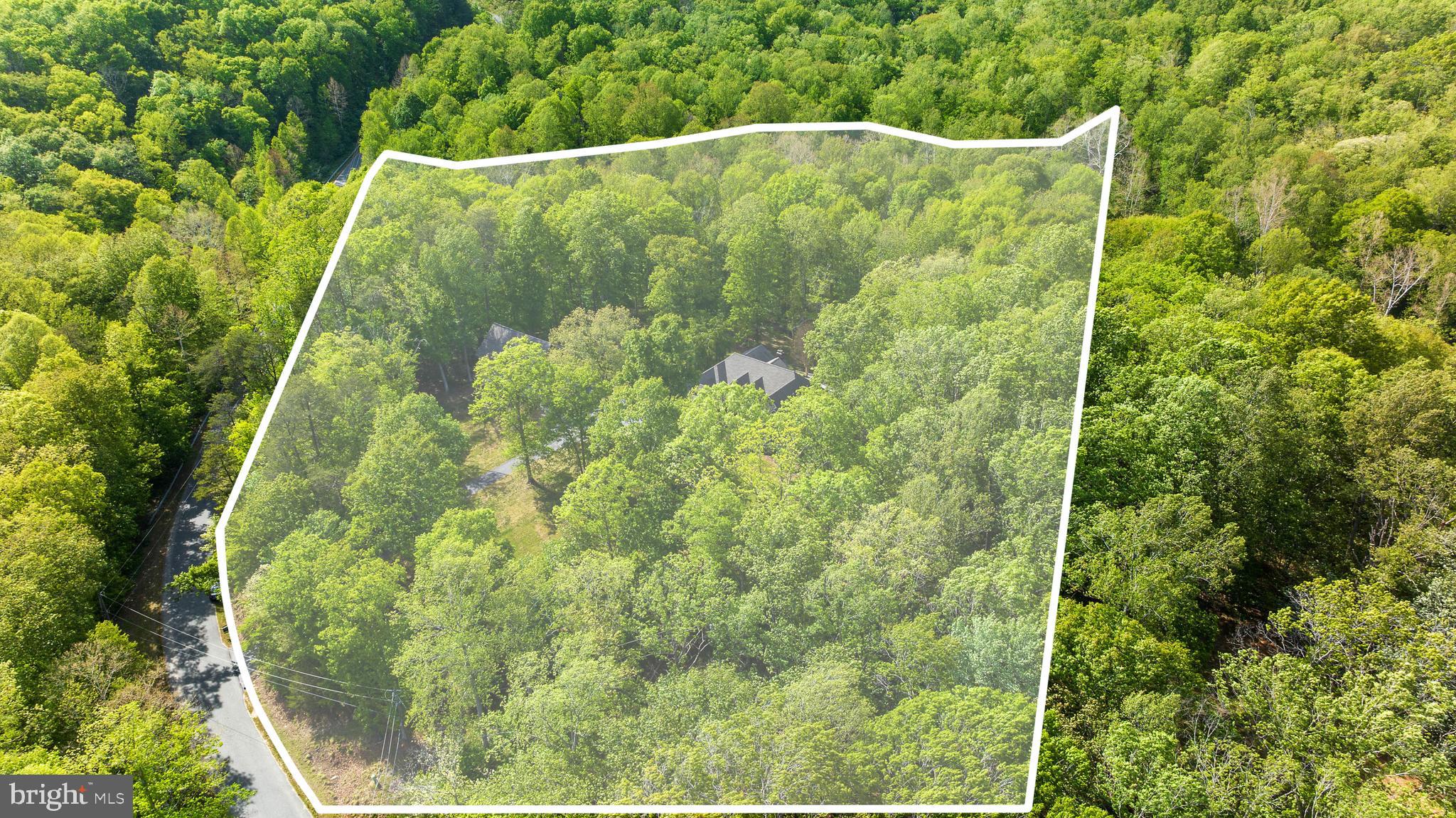 136 HOLLY BERRY ROAD
