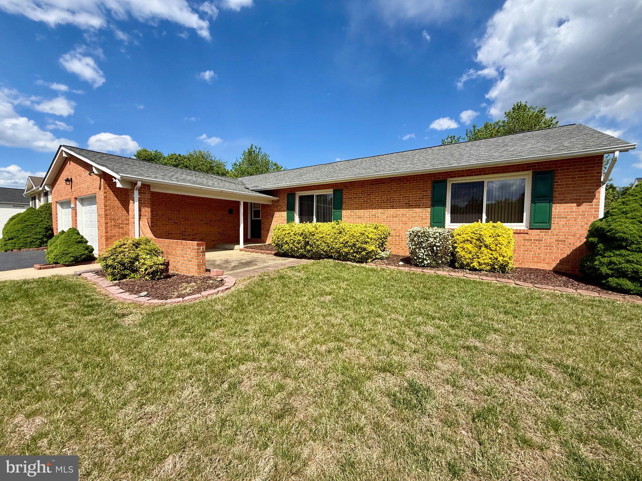 12 MYERS DRIVE