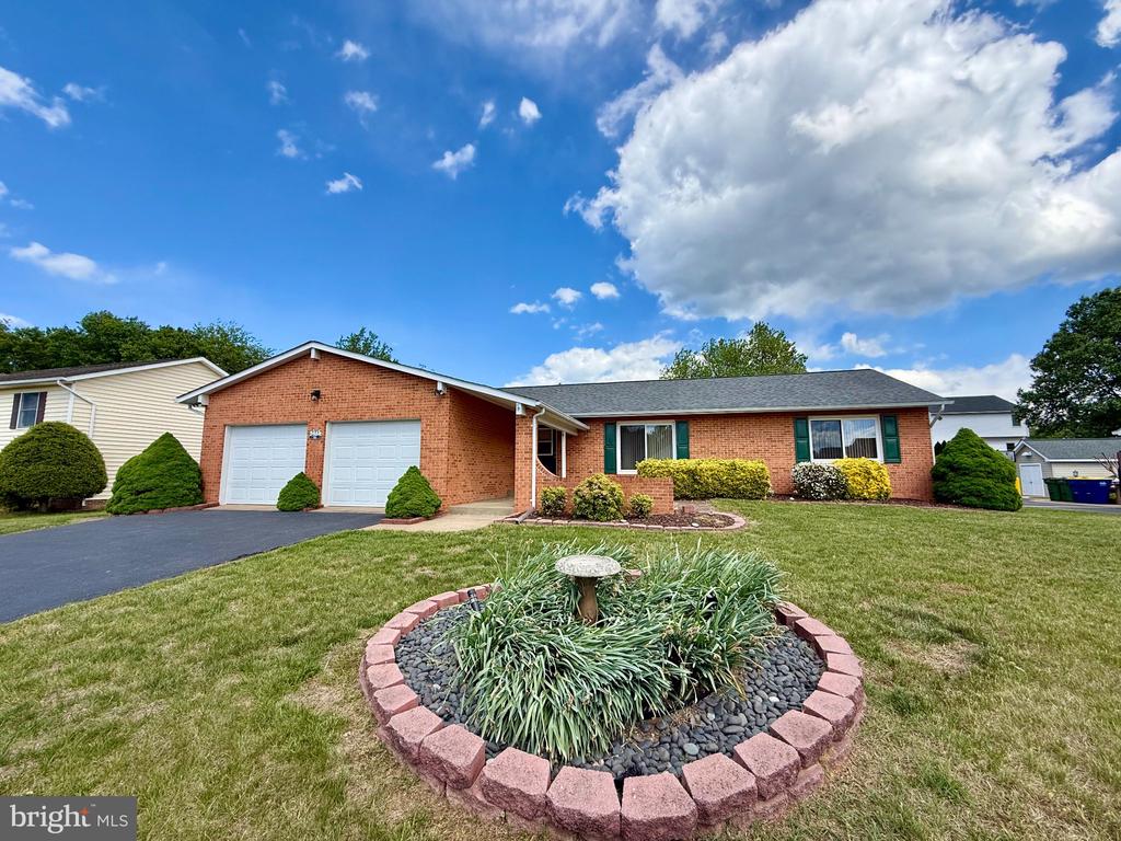 12 MYERS DRIVE