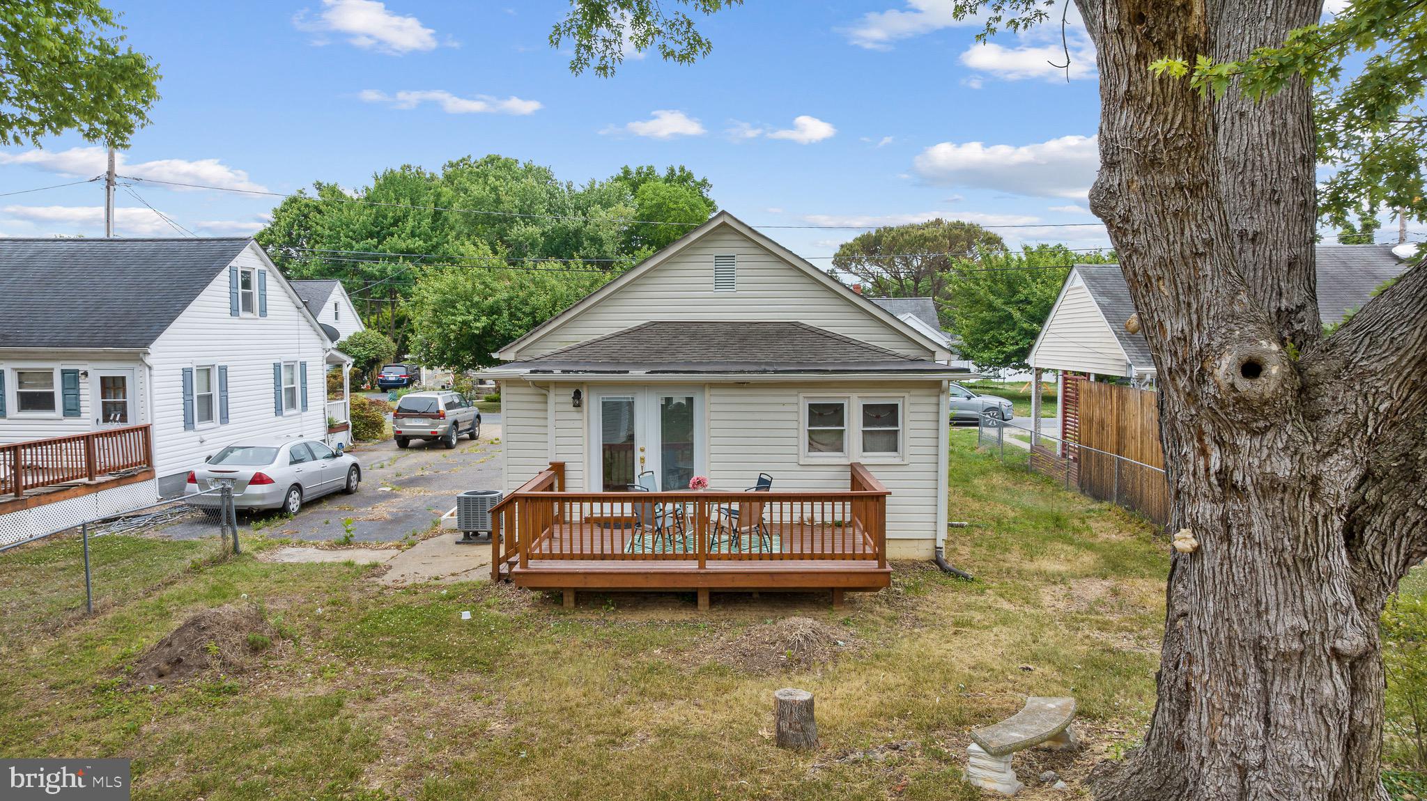 205 E CHATHAM STREET