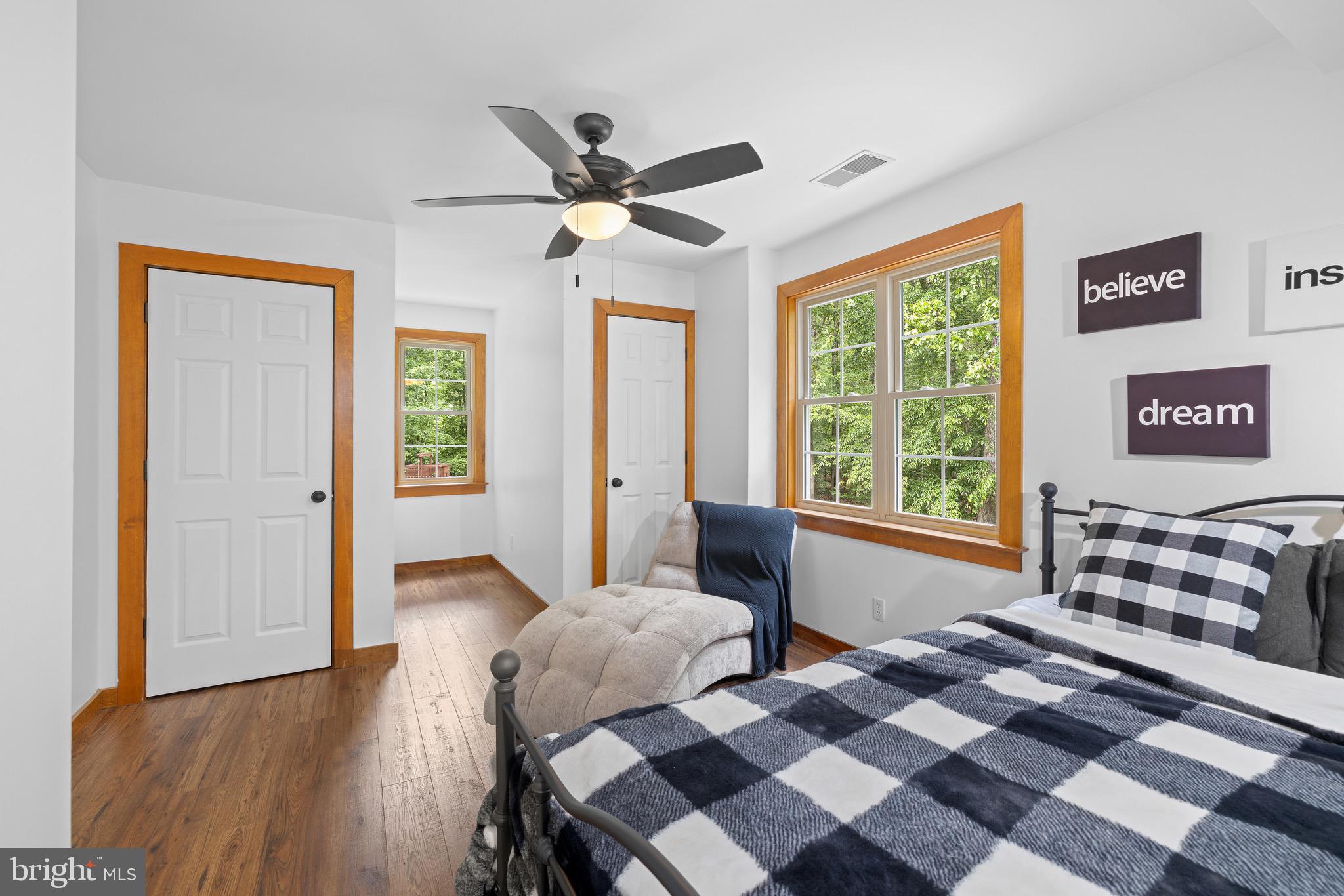 81 LADY JANE LANE