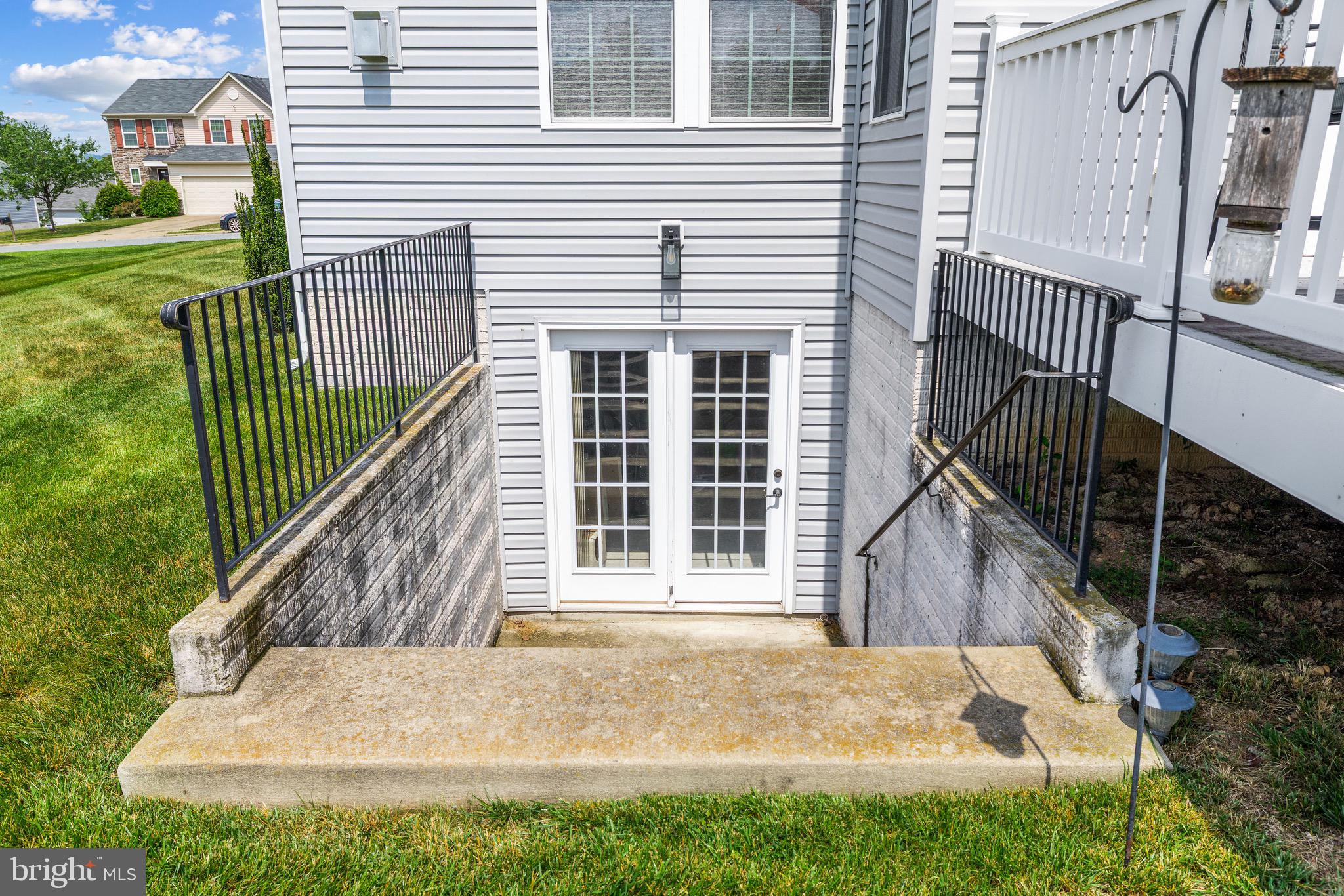 10 RYE CREEK DRIVE