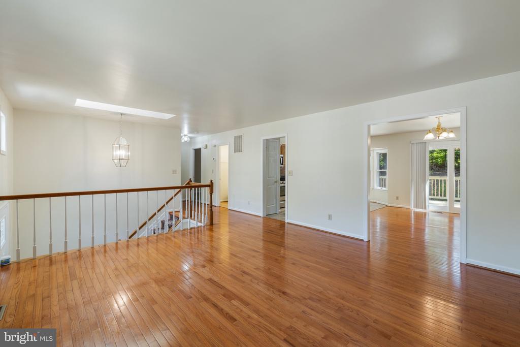 14 GLENDALE DRIVE