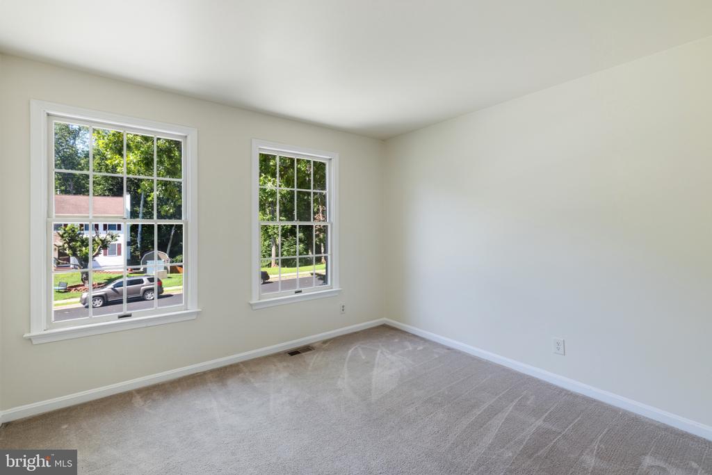 14 GLENDALE DRIVE