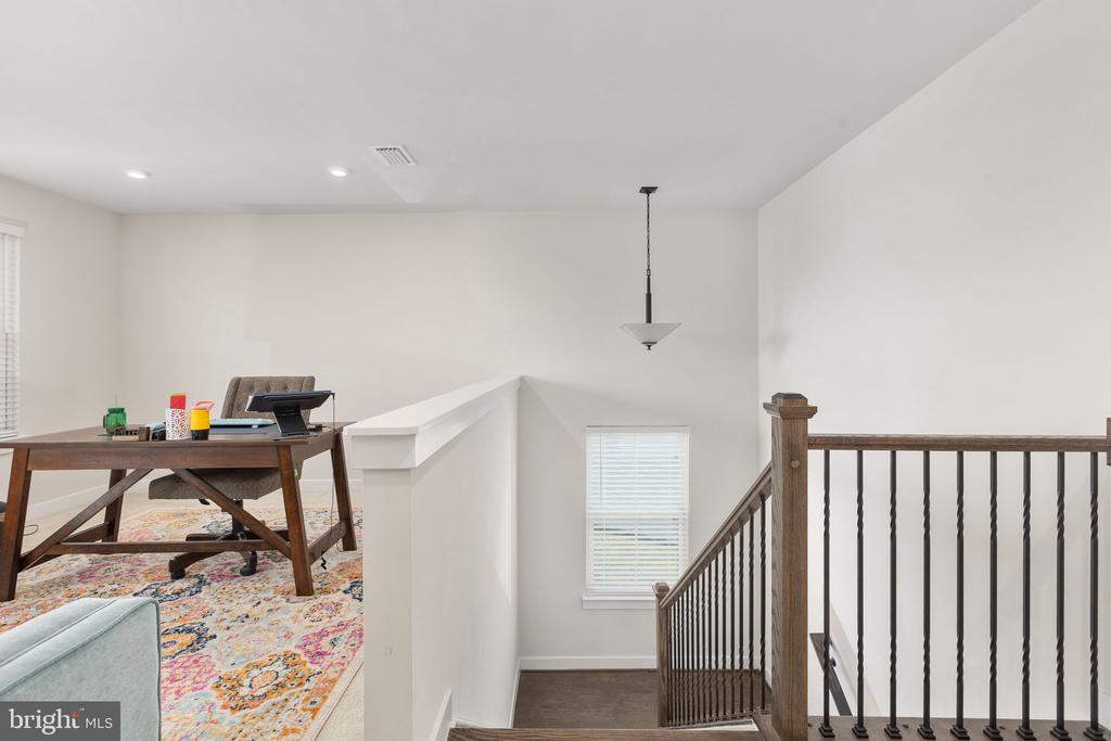 409 VANDEGRIFT ROAD