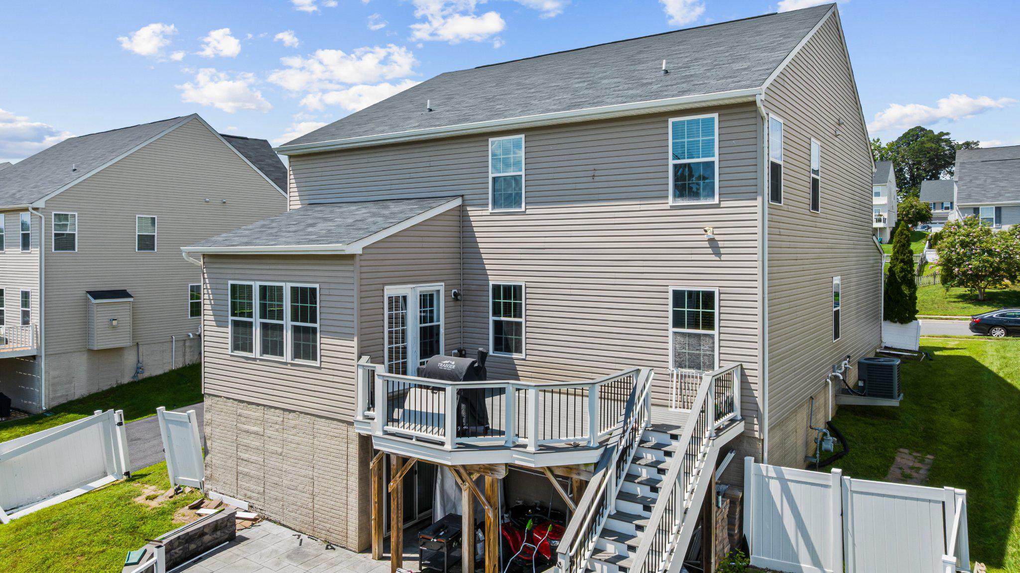 54 BAYSIDE DRIVE
