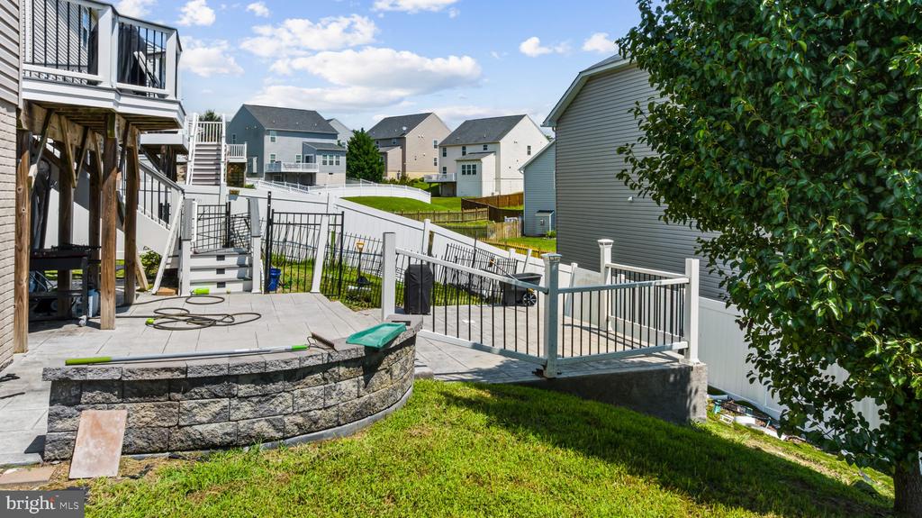 54 BAYSIDE DRIVE