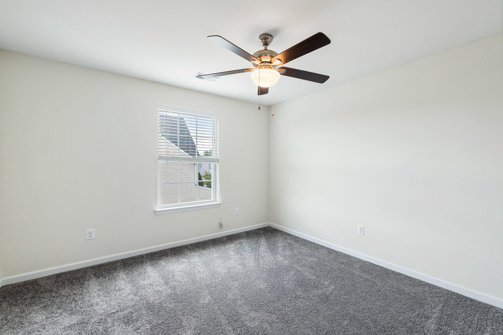 54 BAYSIDE DRIVE