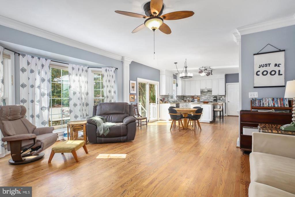 48 OLD CREEKSIDE ROAD