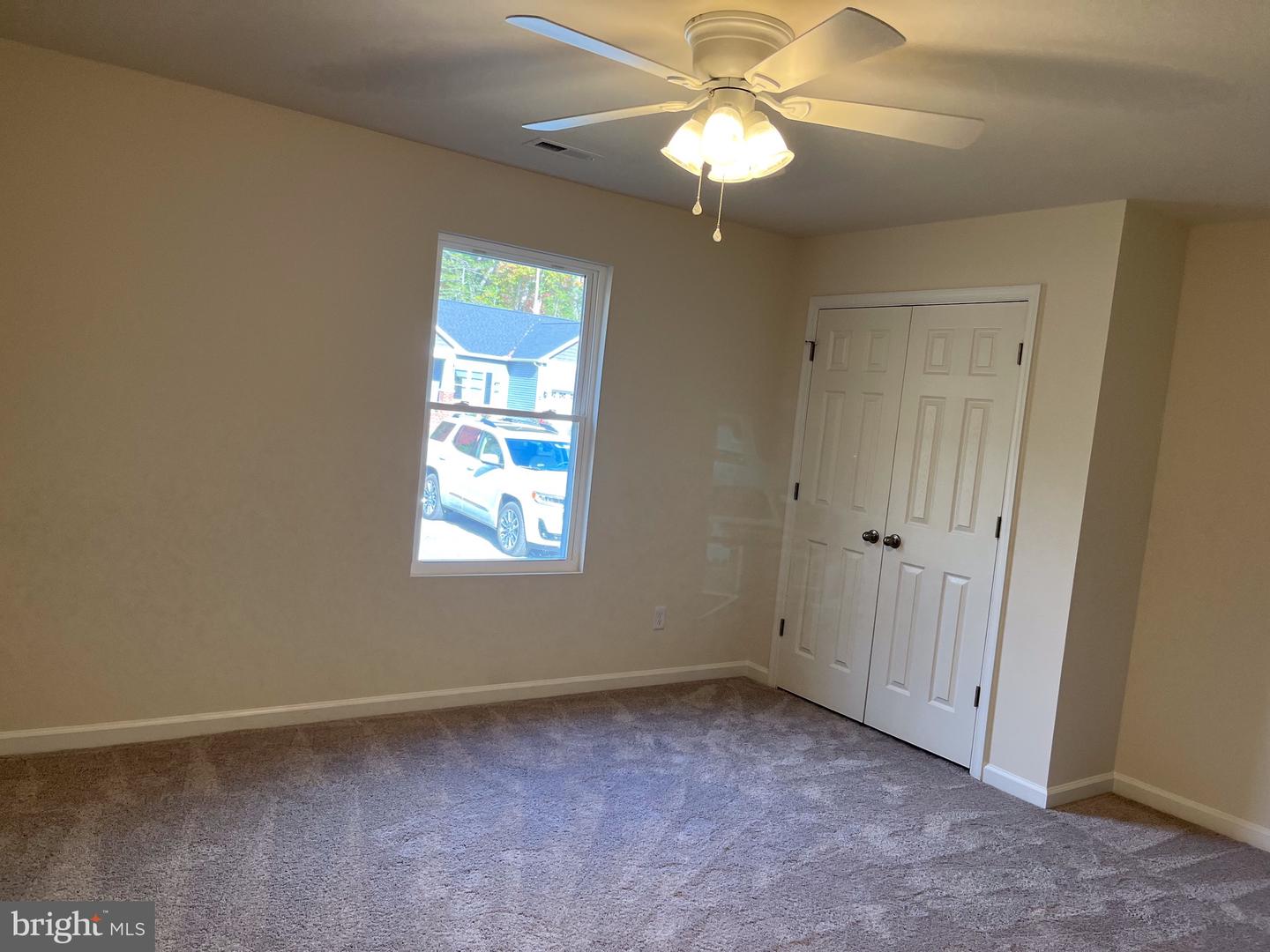 32 Placid Rd