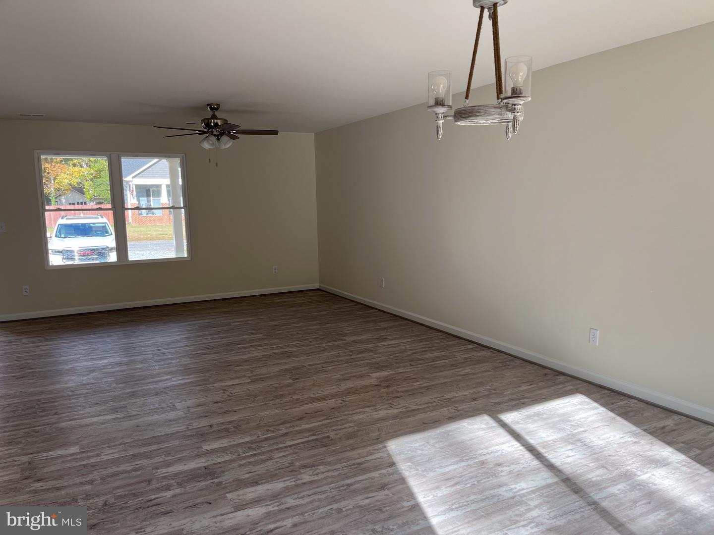32 Placid Rd