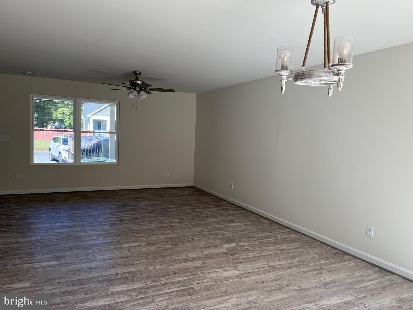 32 Placid Rd