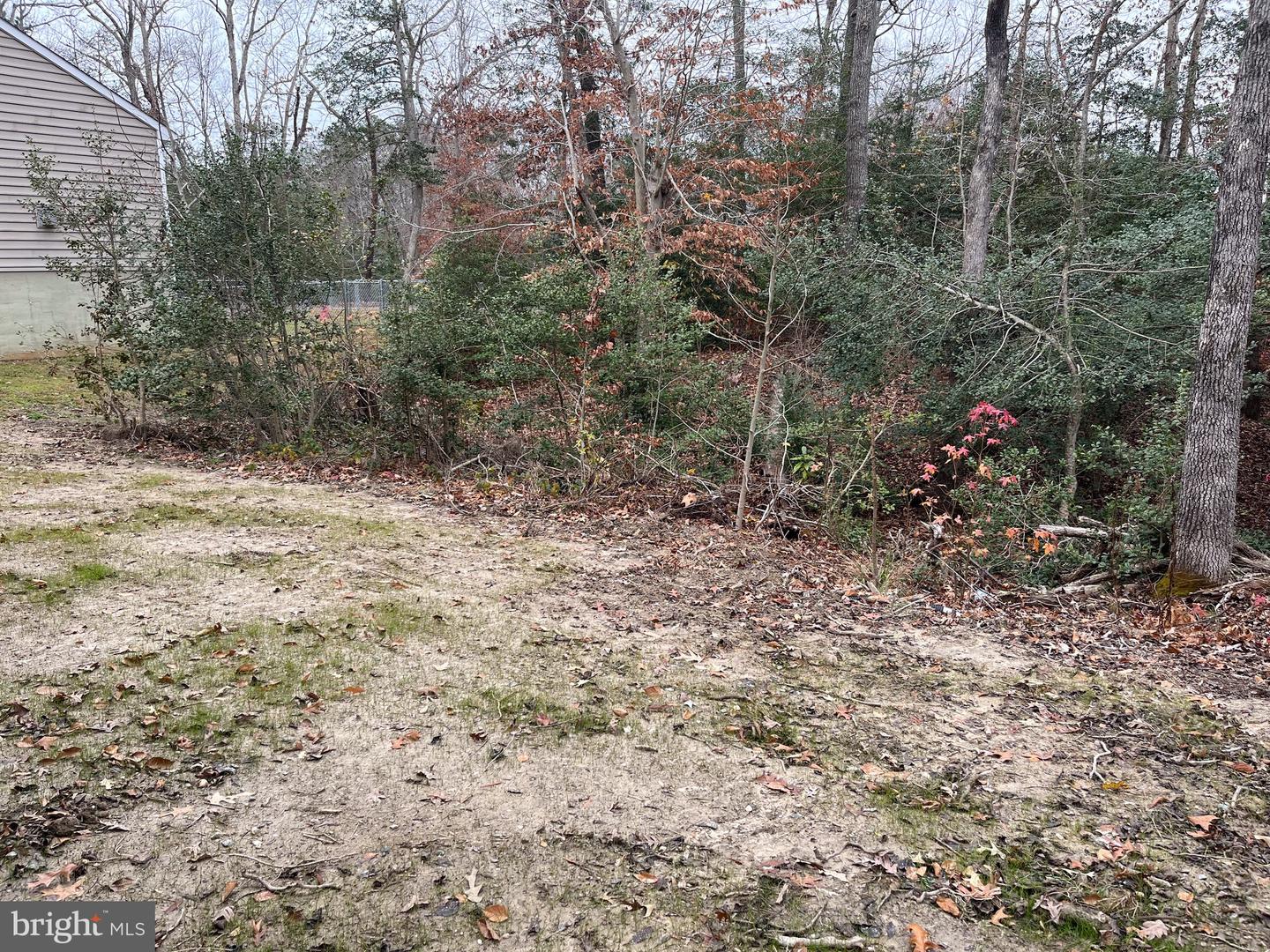32 Placid Rd